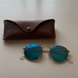 Ray Ban Round Blue Lens Sunglasses with Brown Case